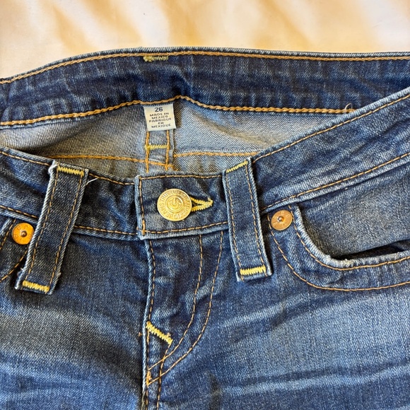 True Religion Women’s Skinny Jeans Size 26 Dark Wash Flap Pockets Designer Denim - Picture 4 of 10